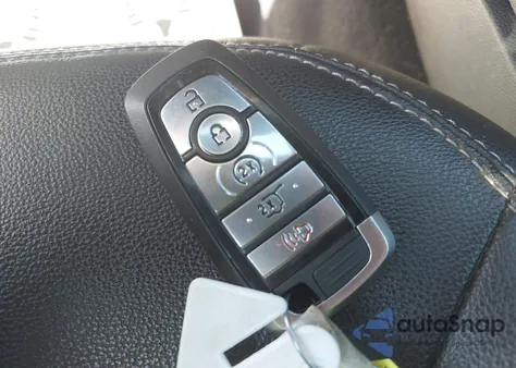 2021 Ford Explorer Limited из США, поврежденный, VIN 1FMSK8FH8MGA28507